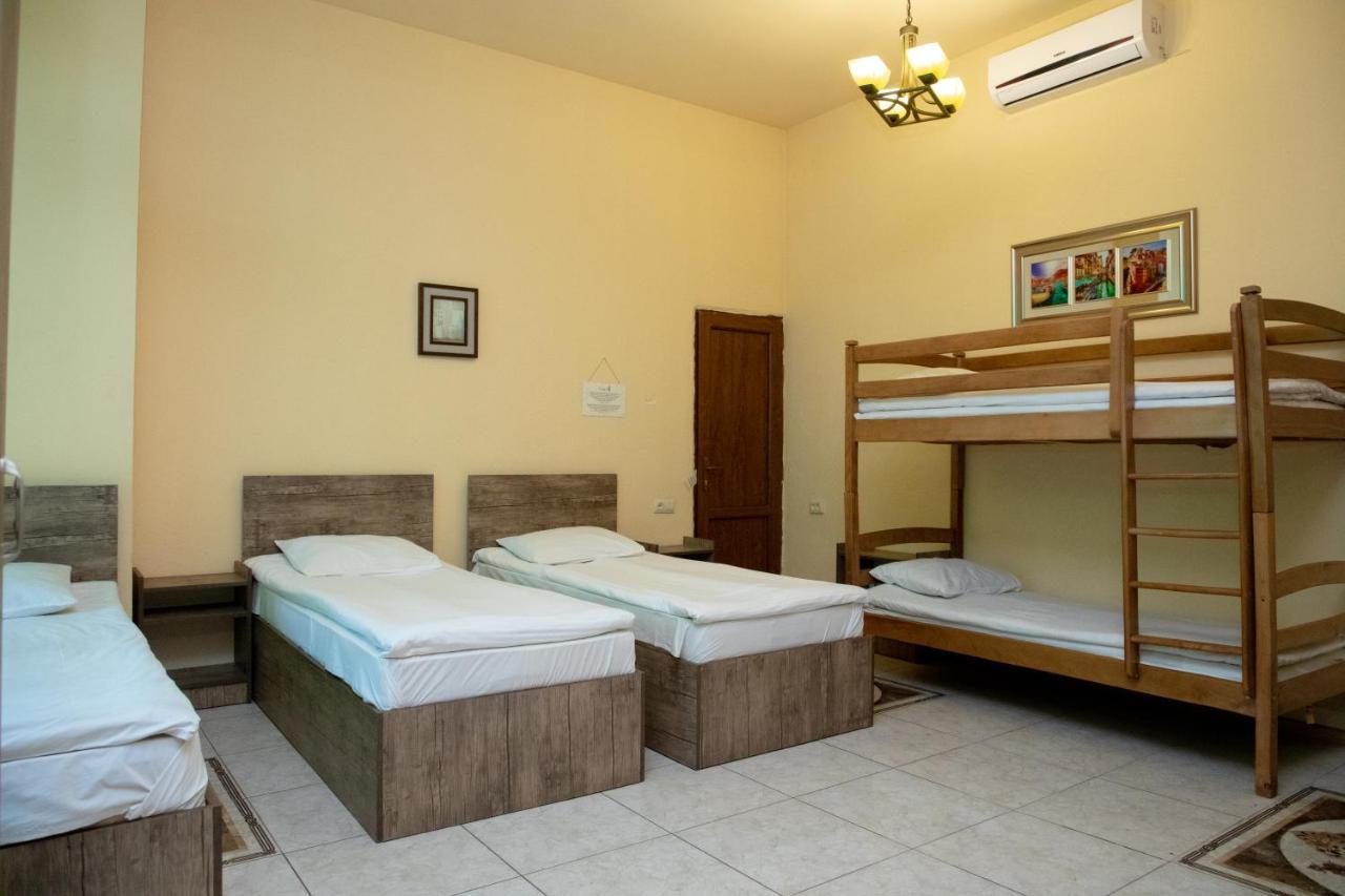Primavera Hotel Yerevan Ngoại thất bức ảnh