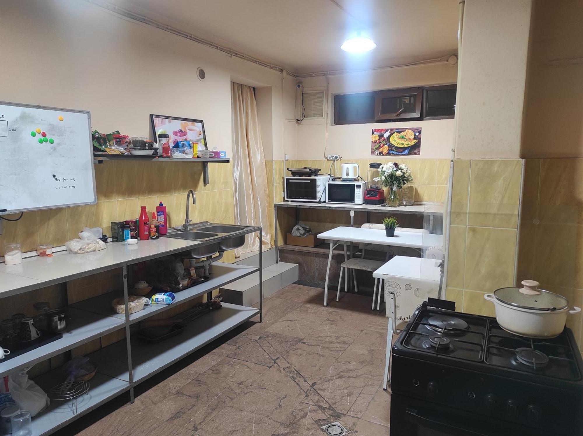 Primavera Hotel Yerevan Ngoại thất bức ảnh