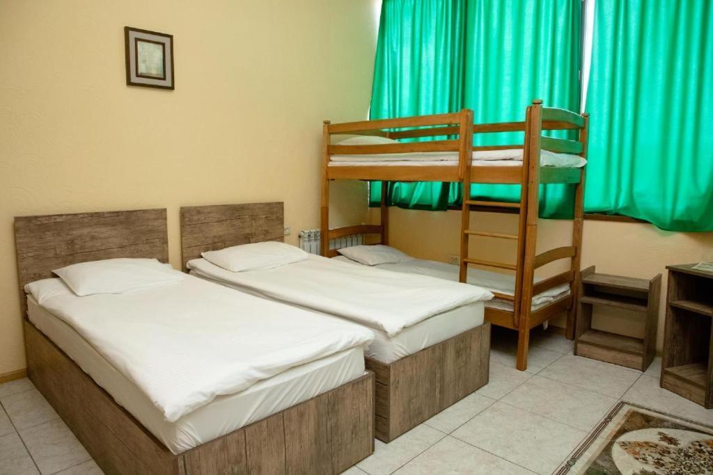 Primavera Hotel Yerevan Ngoại thất bức ảnh
